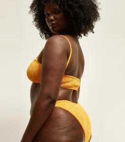 Hunza G | Gigi Bikini - Mango Sorbet 6 Hunza G | Gigi Bikini - Mango Sorbet -Hunza G 0000s 0064 UntitledSession106122 1080x ba468895 ec20 4665 8bcc 3b974353320e