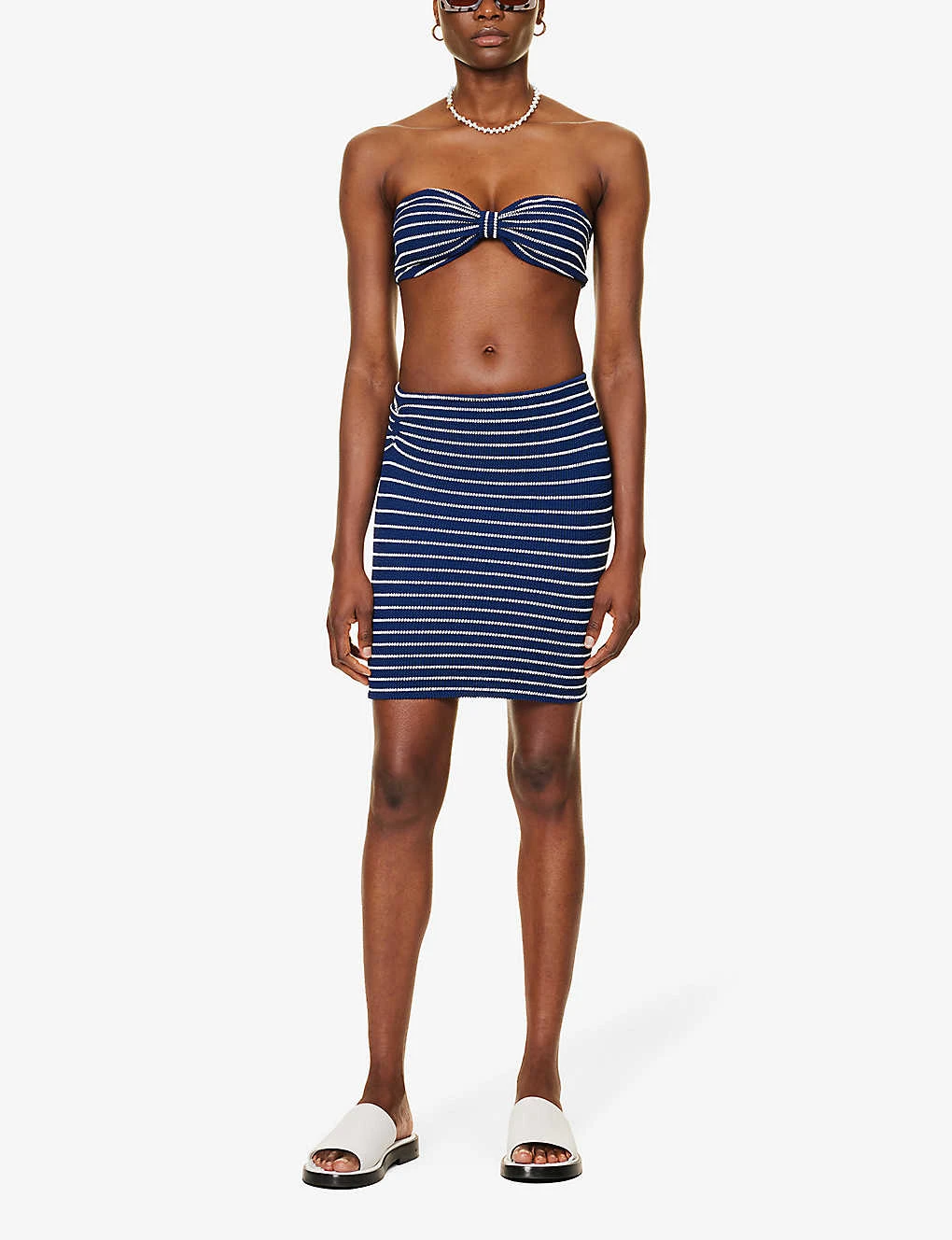 Stripe-pattern Crinkle-texture Stretch-woven Mini Skirt 2 Stripe-pattern Crinkle-texture Stretch-woven Mini Skirt - Image 2