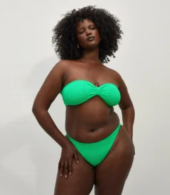 Hunza G | Jean Bikini - Lime 6 Hunza G | Jean Bikini - Lime -Hunza G Screenshot2023 01 10at11.25.37AM